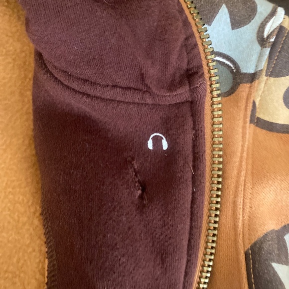 Kid Robot x Barney’s New York Hoodie (21 of 228) - Picture 4 of 5